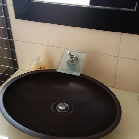 Alsos House * קאבאלה