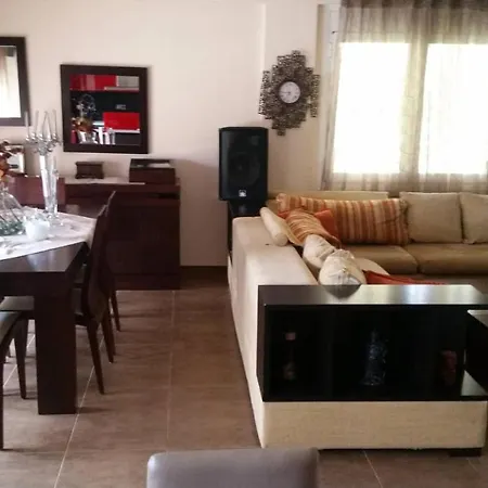 Alsos House וילה קאבאלה